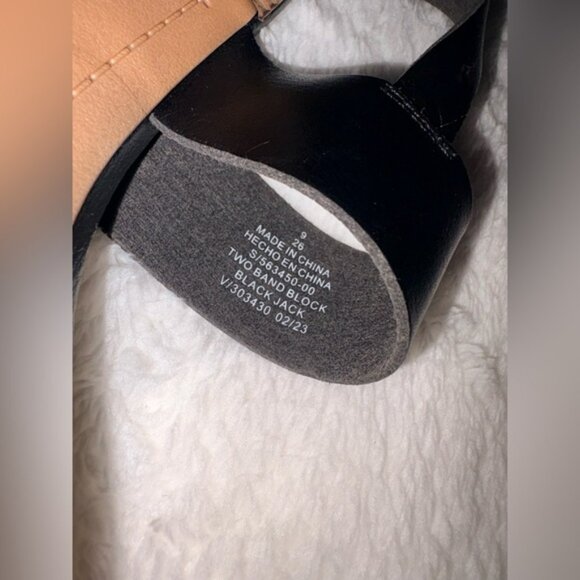 Old Navy Faux-Leather Slingback Block Heel Sandals Color Black Jack Size 9 - Picture 2 of 9